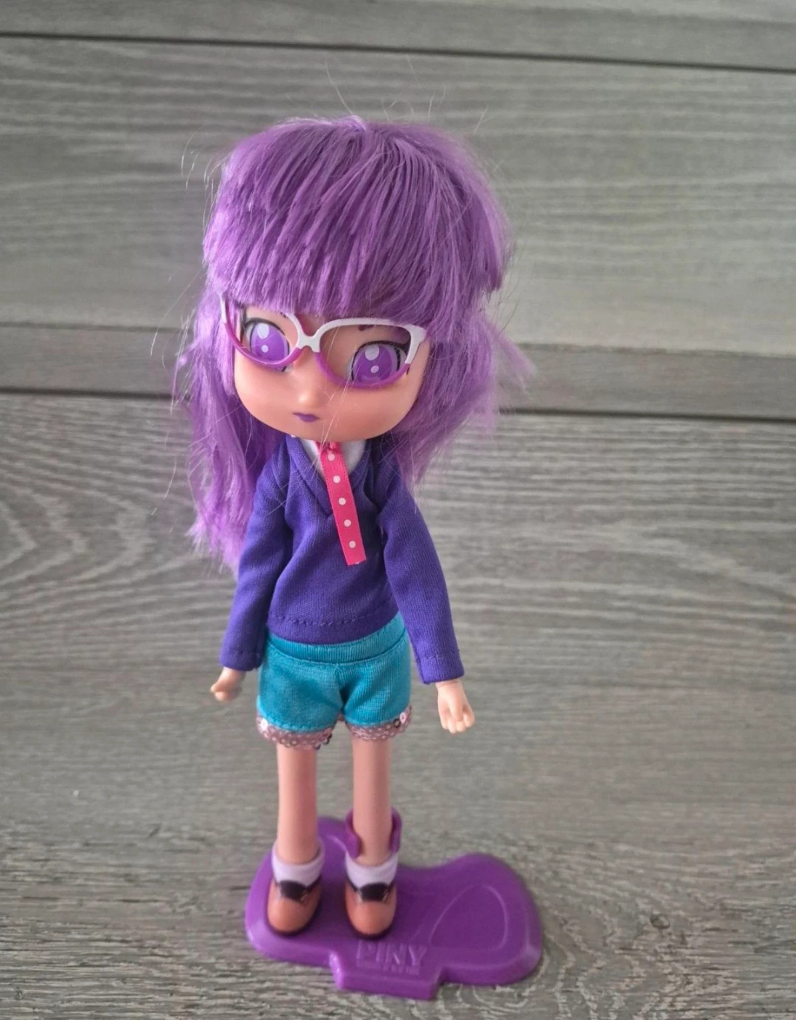 Muñeca PINY Lilith. Pinypon
